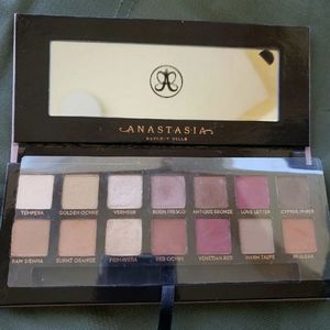 ABH Modern Renaissance Palette